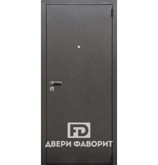 недорогая дверь с отделкой цинкогрунт с двух сторон, с одним замком