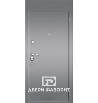 Недорогая дверь с окрасом нитроэмаль (верхняя вставка)